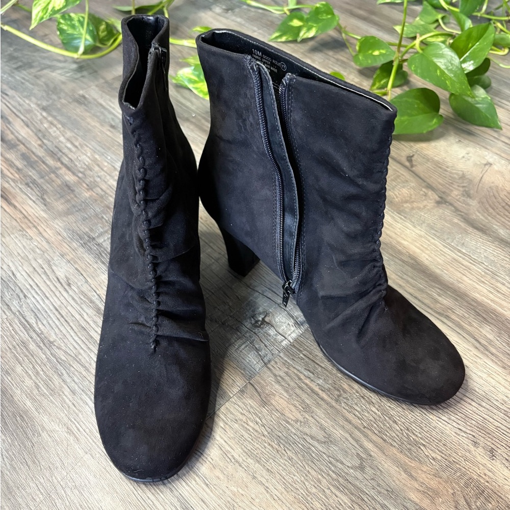 AEROSOLES Suede Ankle Boots with Block Heel